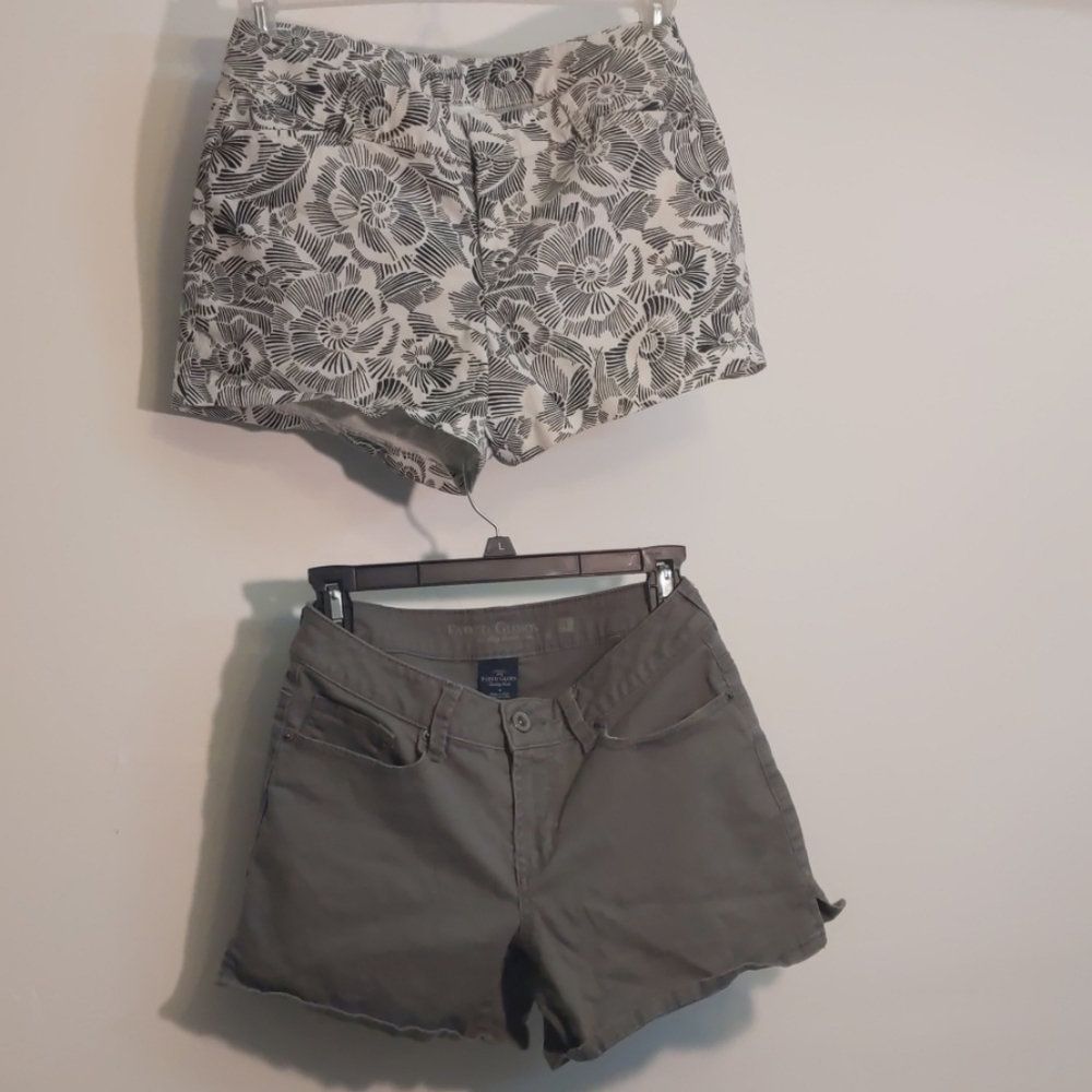Lot (2) Sz 4 Shorts Old Navy Faded Glory Grn/Flora
